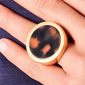 Michael Kors tortoise ring, size 8